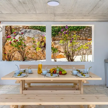 Vistas - Luxury