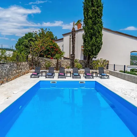Apartment Vistas - Luxury