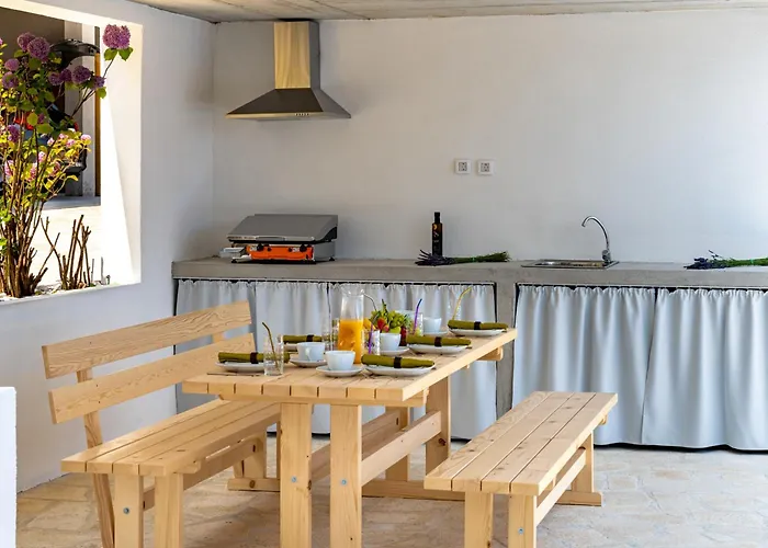 Vistas - Luxury Apartment *